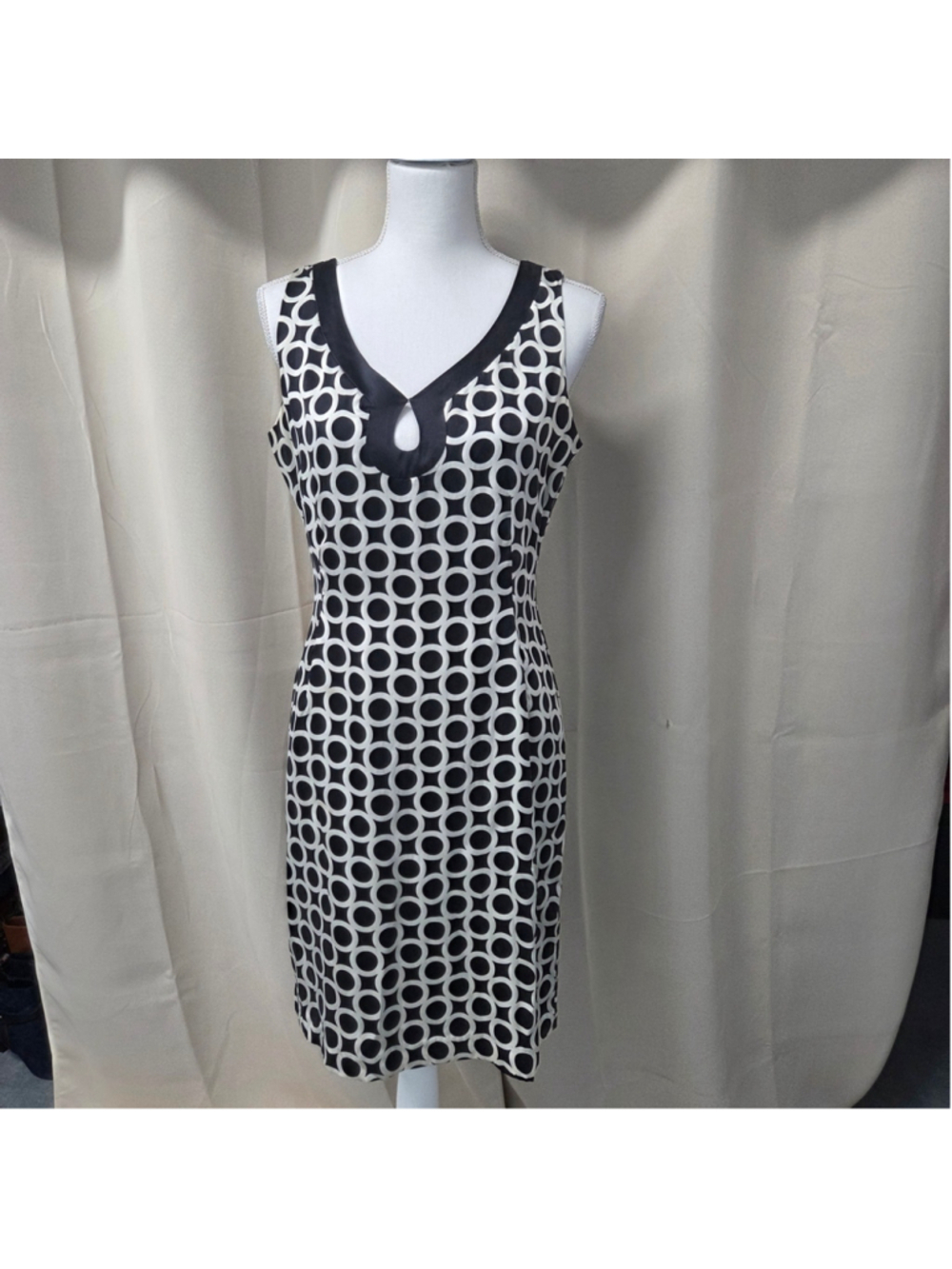 Dress Barn Monochrome Circle Print Midi Dress Size 8